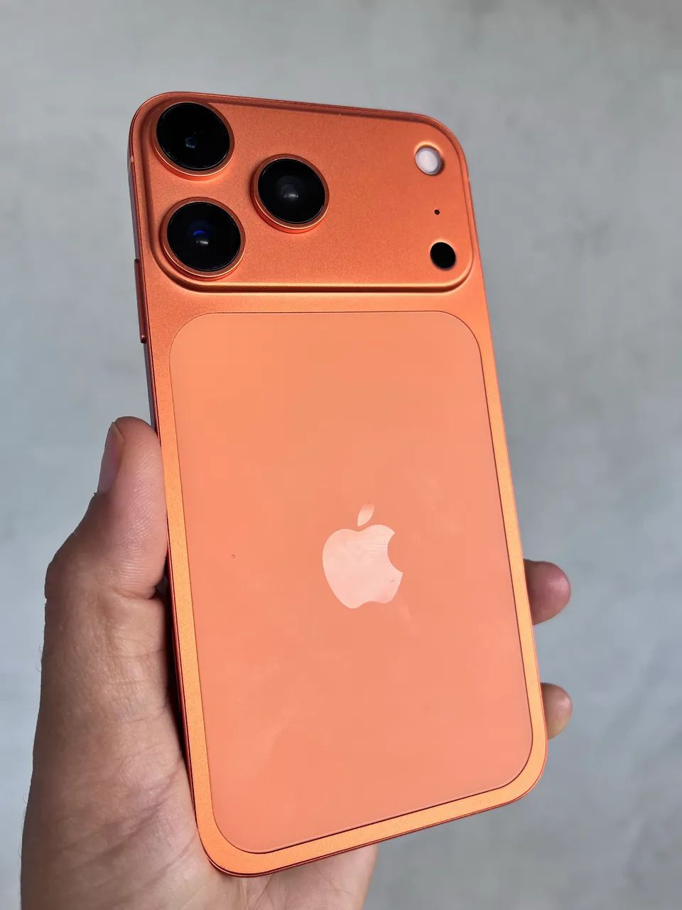 iPhone xr/17 Pro Laranja 128GB - Celulares e Smartphones - Cidade