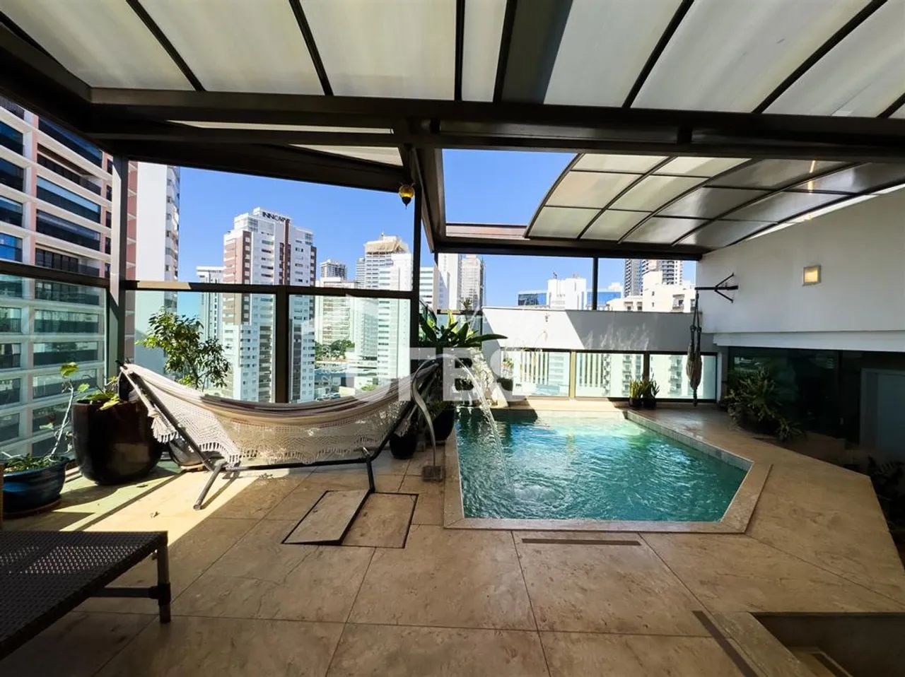 Duplex de Altíssimo Luxo com 397,54 m² no Setor Oeste - Foto 5