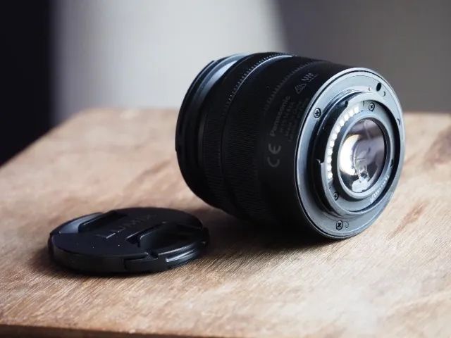 Lente Panasonic Lumix G Vario 14-42mm f/3.5-5.6 II ASPH. MEGA O.I.S. - Foto 5