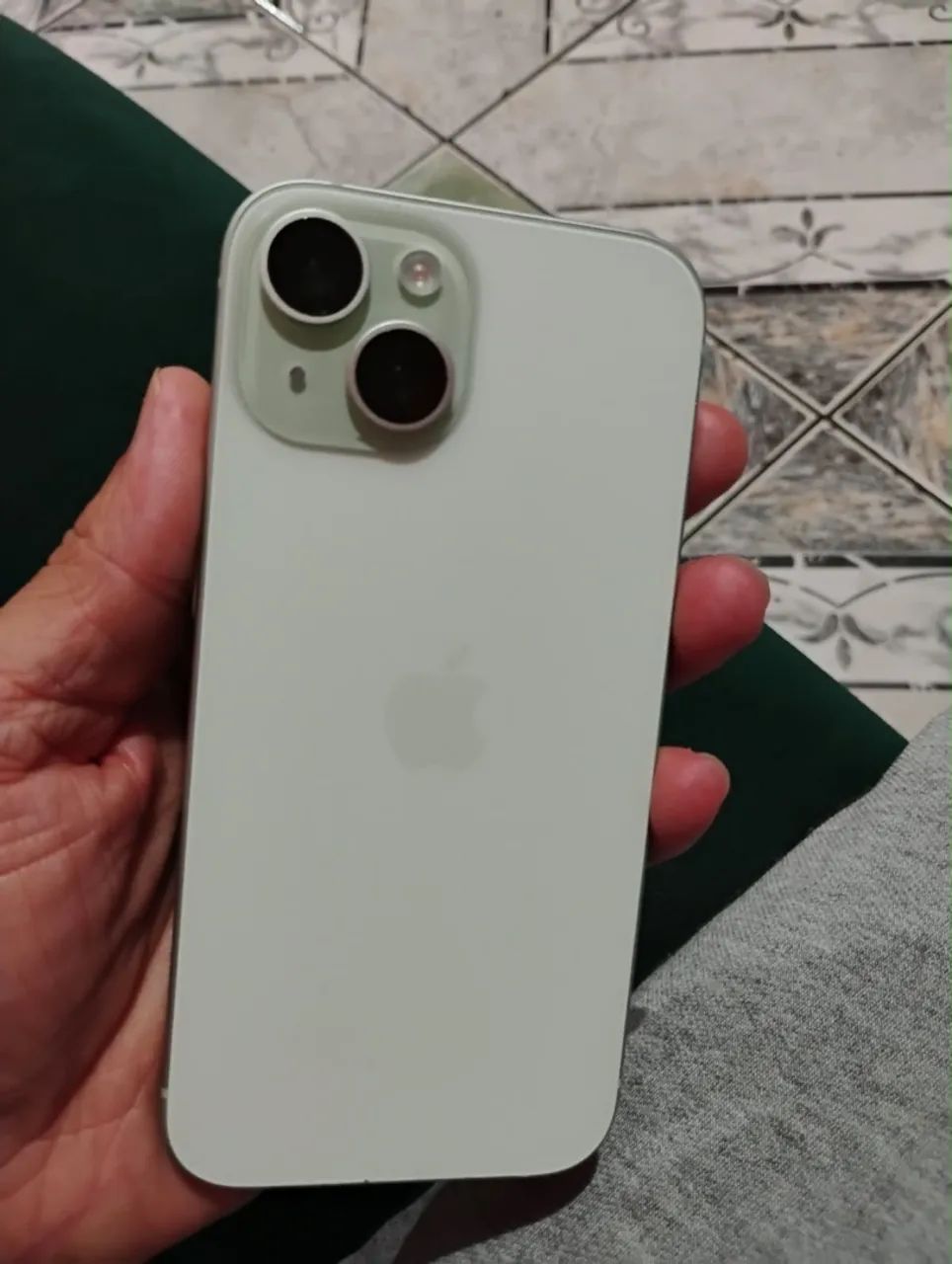 Vendo iPhone 15 normal  - Foto 3