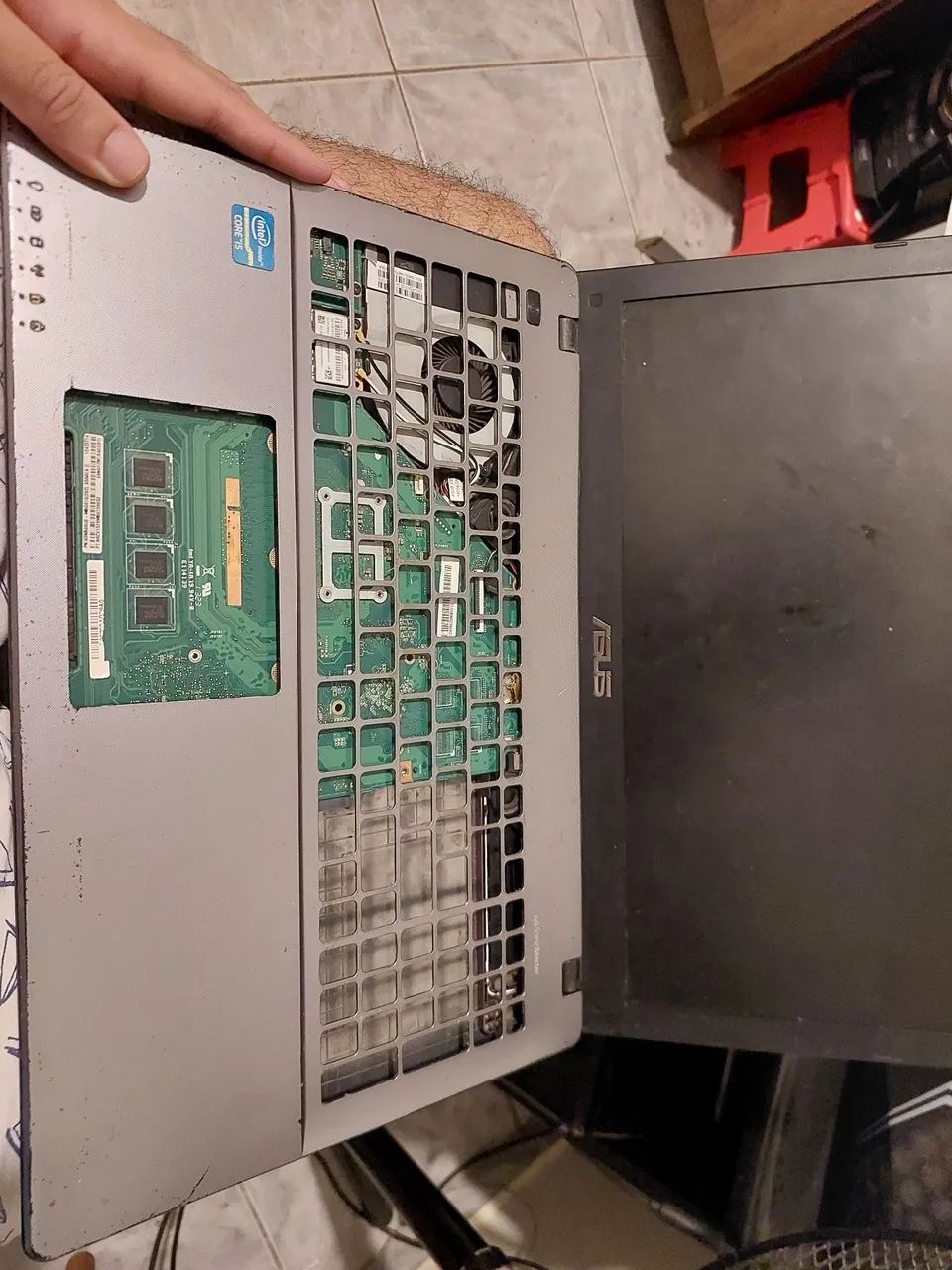 Asus X550C