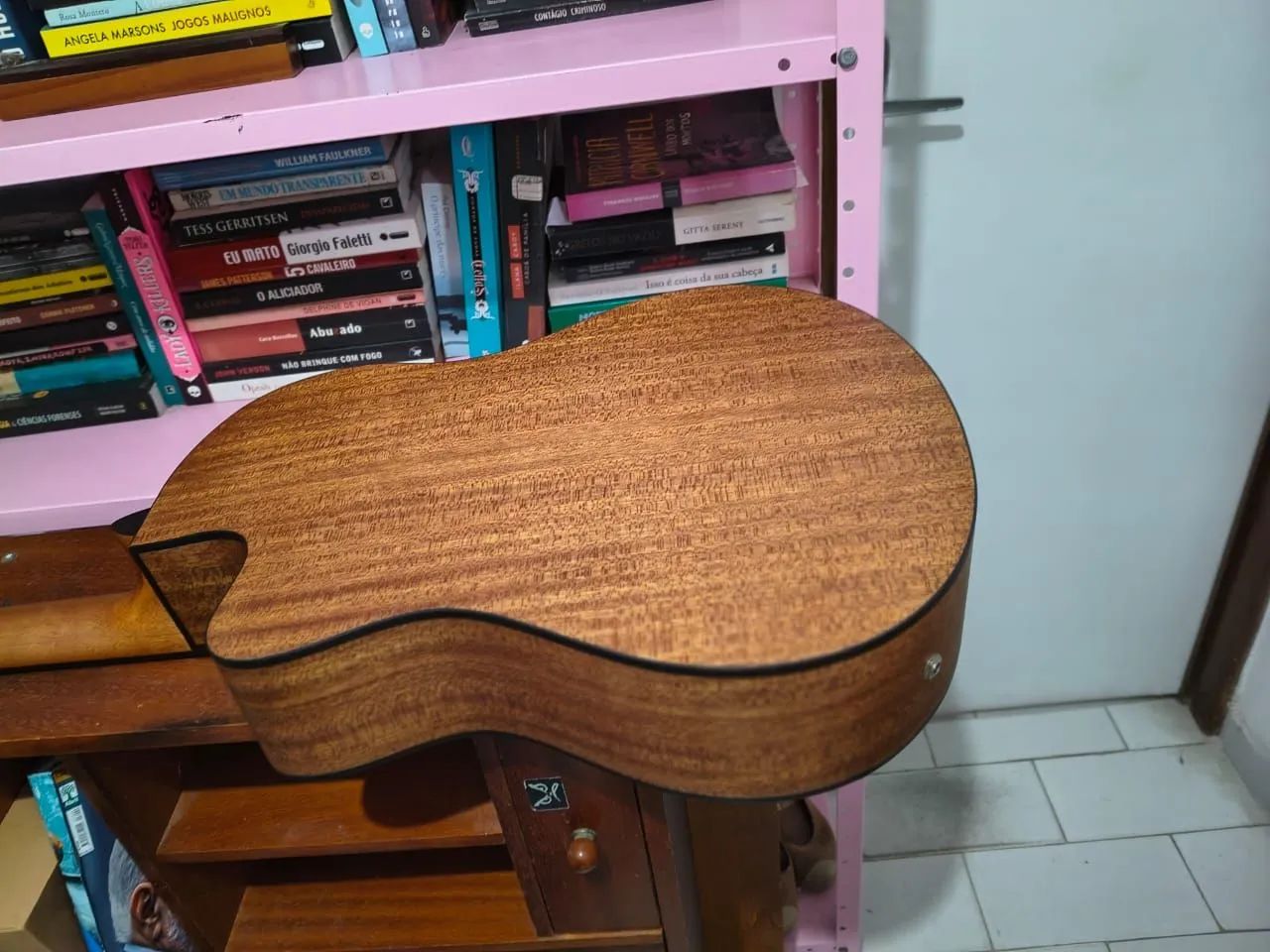 Violão novíssimo Shelby SN61C cordas de aço - Instrumentos