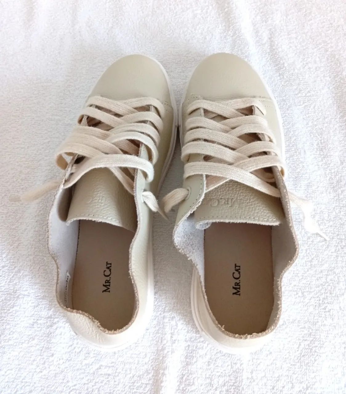 Tênis Mr. Cat Couro Cadarço Basic Off White - Novo - Foto 4