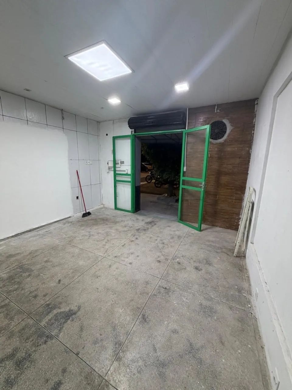 PONTO COMERCIAL- EXCELENTE LOCALIZAÇÃO  - Foto 2