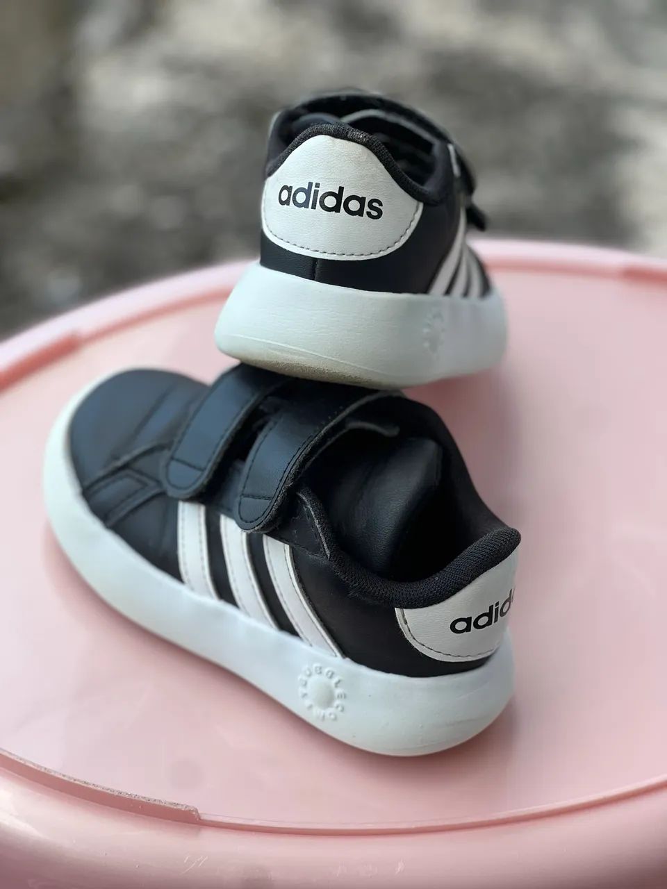 Tênis adidas (original)