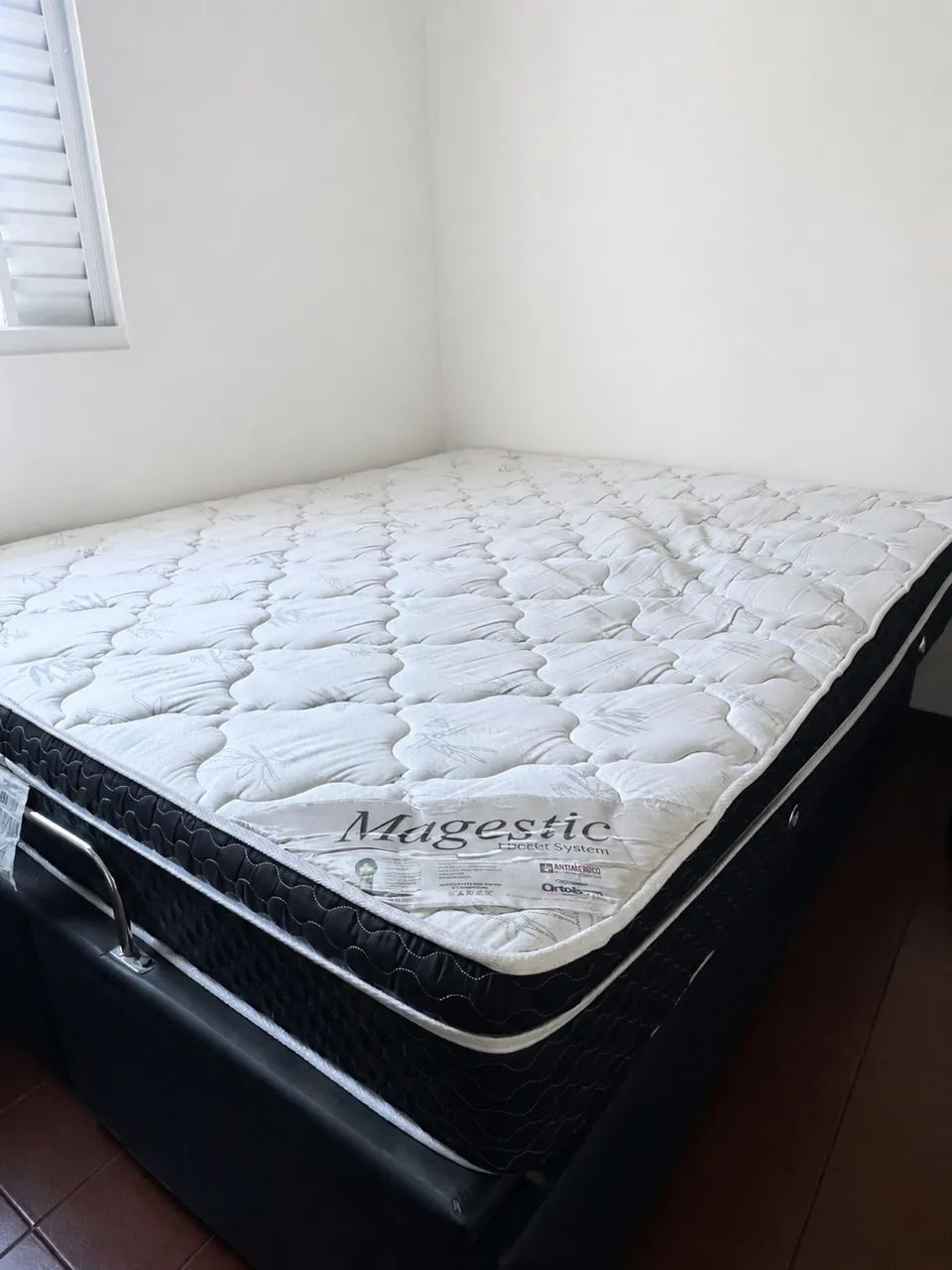Cama Queen 