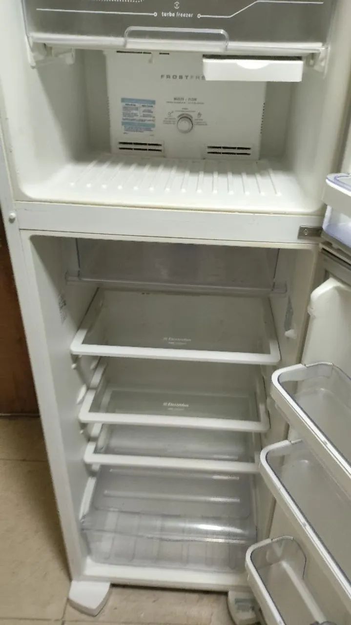 Geladeira Electrolux frost free 400 lt - Foto 4