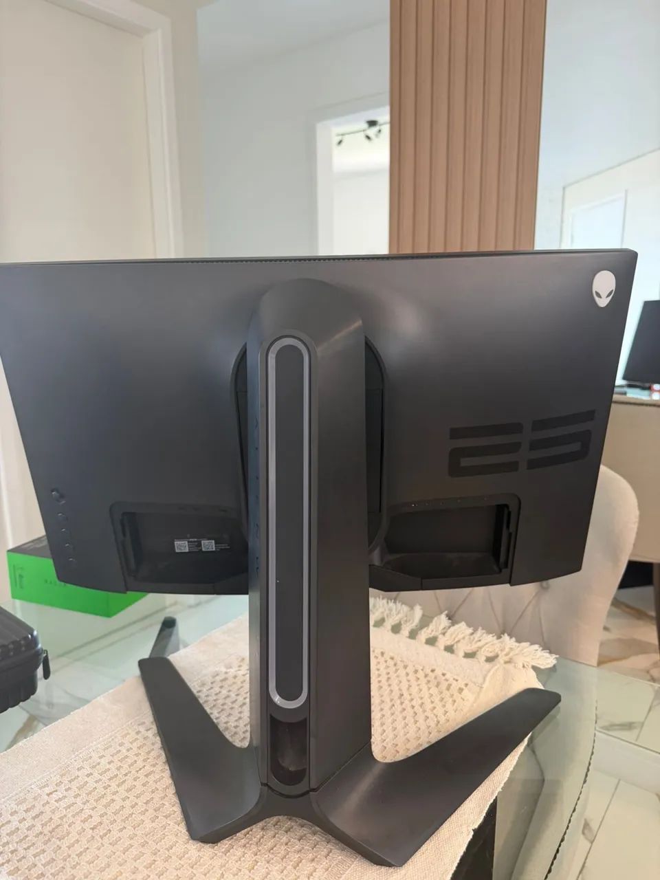 Monitor Gamer Alienware 25? 240hz (AW2521HF) - Foto 2
