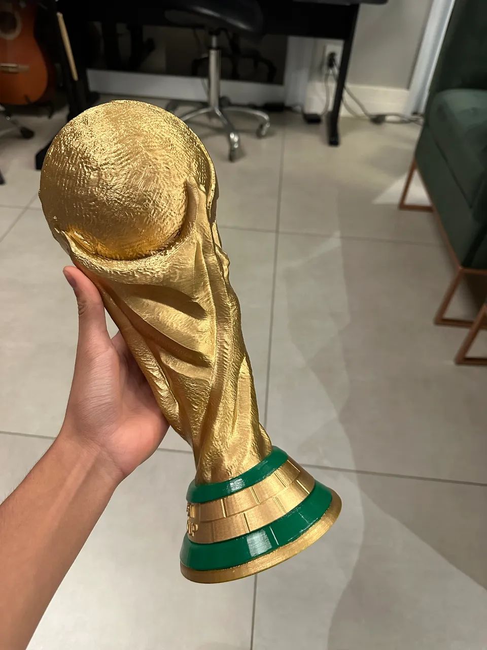 Troféu copa do mundo tamanho real  - Foto 4