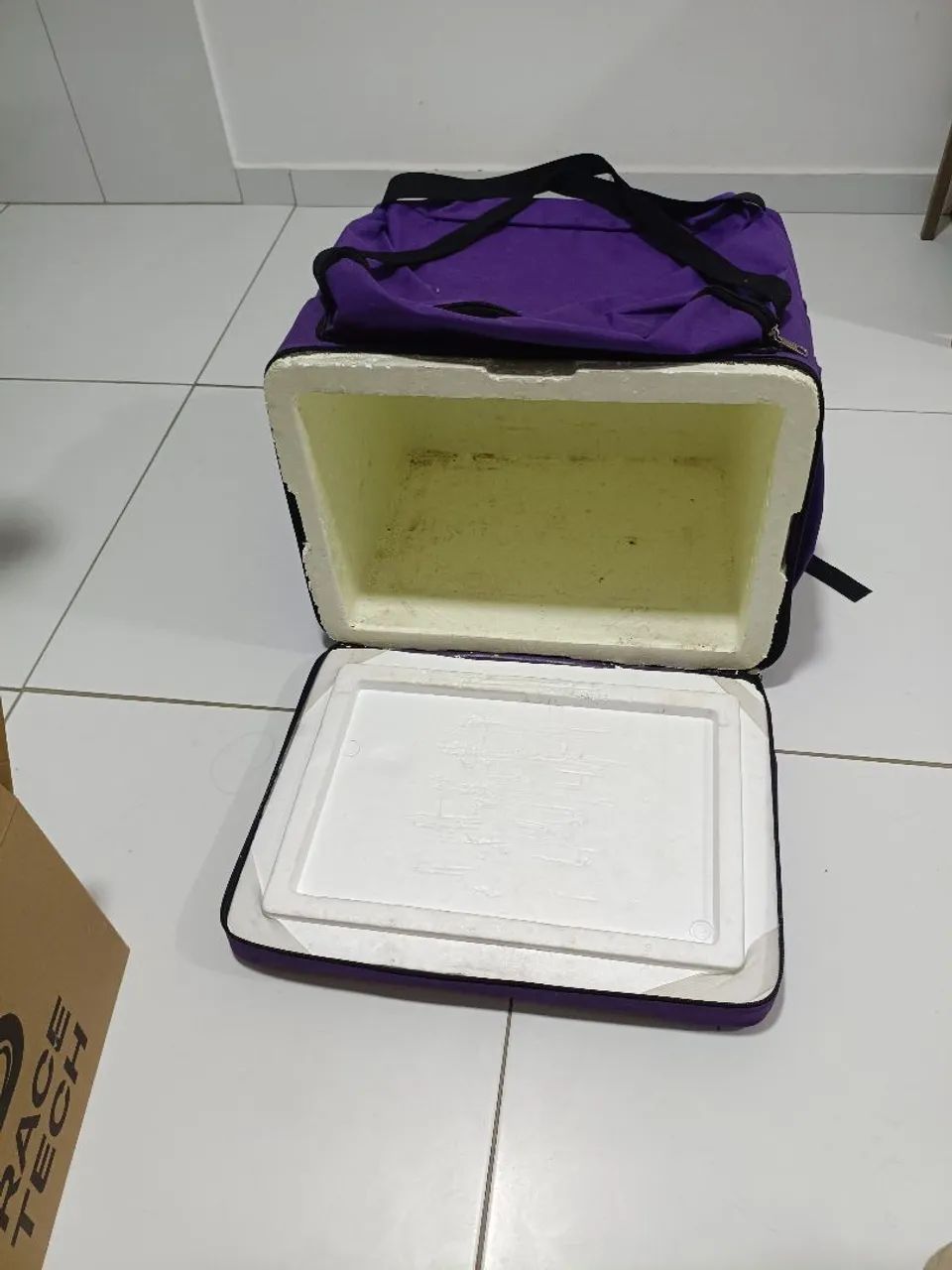 Bag nova de 48L pra vender, 1 mês de uso apenas! - Foto 5