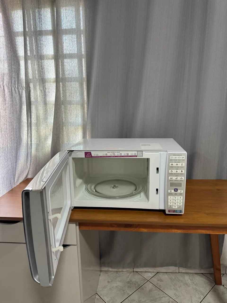 Microondas Electrolux 34L Conservado  - Foto 5