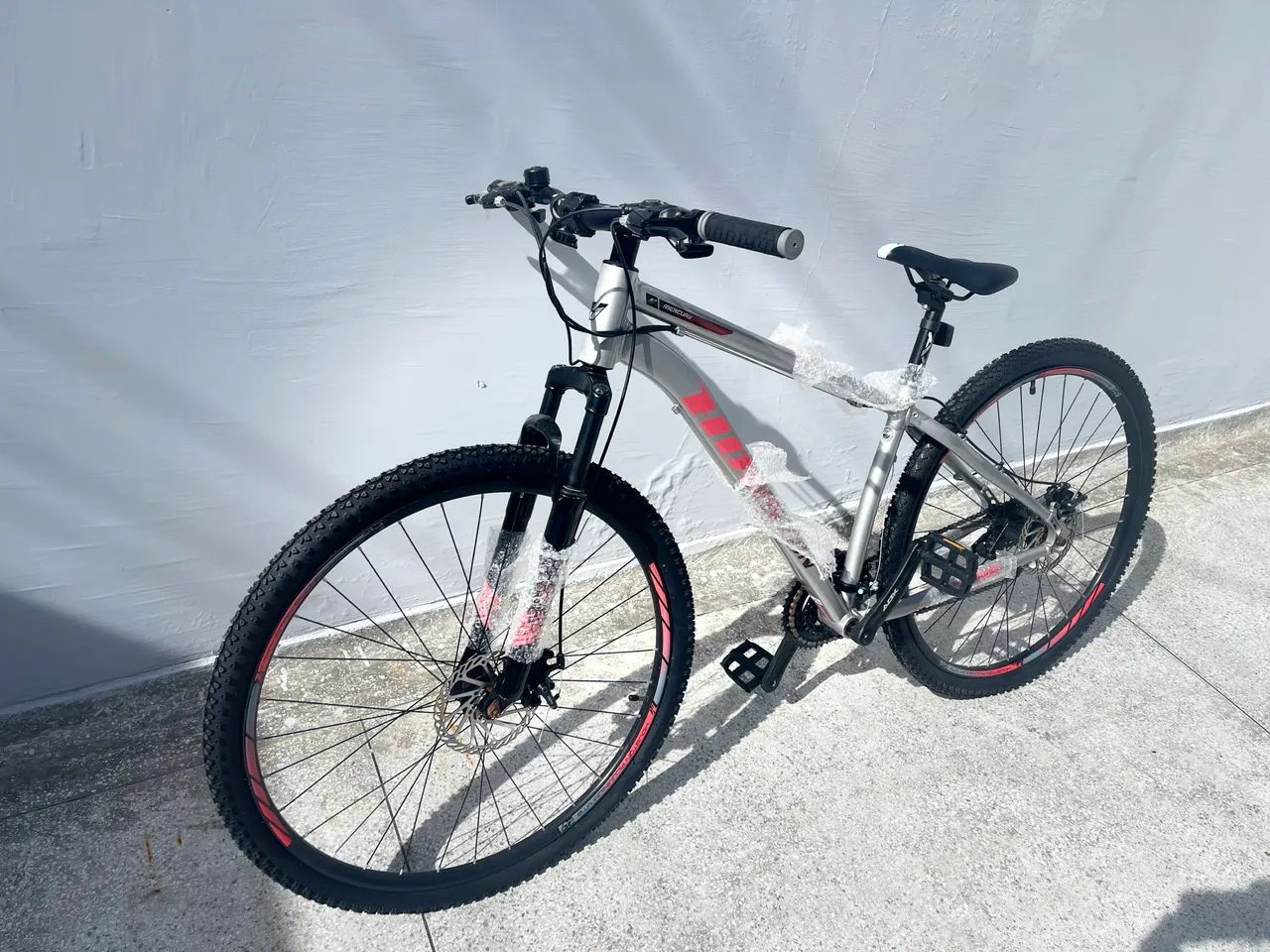 Bike. Bicicleta fast nunca usada, ainda no plástico !!  - Foto 2