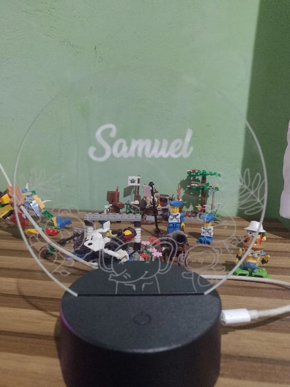 LED com nome Samuel várias cores