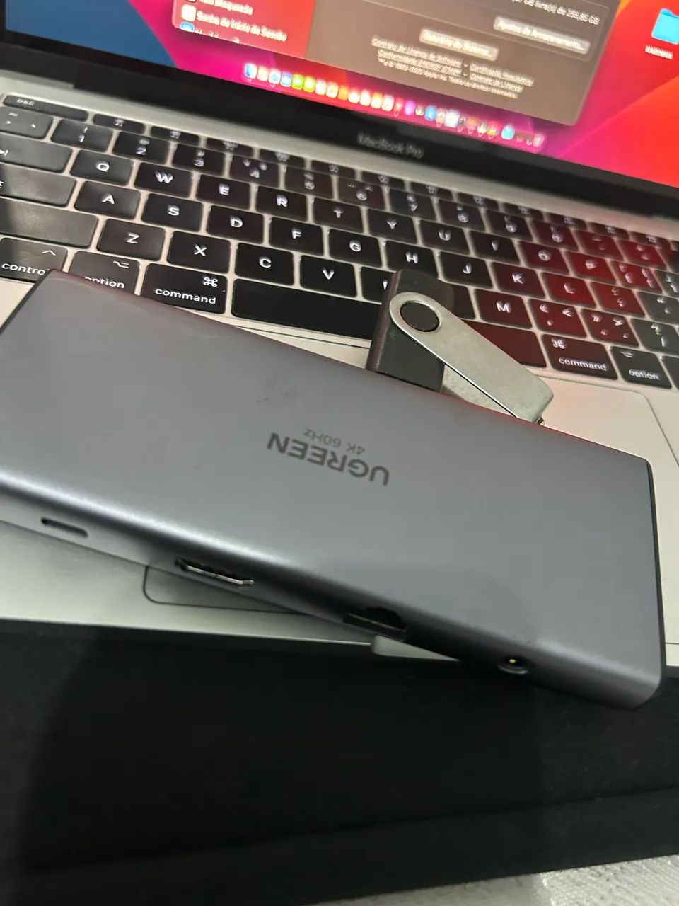 MacBook Pro 2017 a1708 troco por celular  - Foto 3
