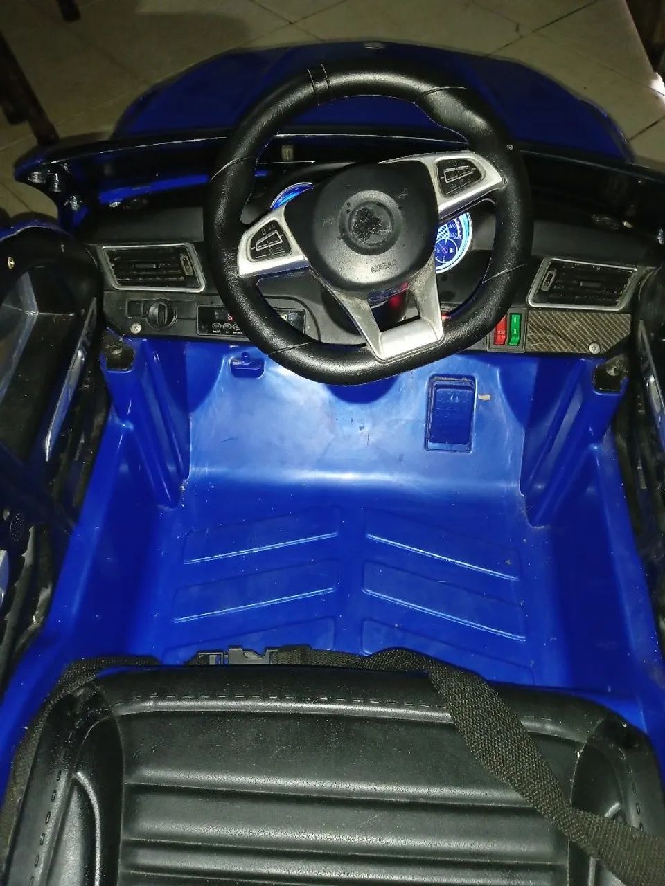 Vendo esse carrinho elétrico para a diversão complela da sua criança - Foto 5