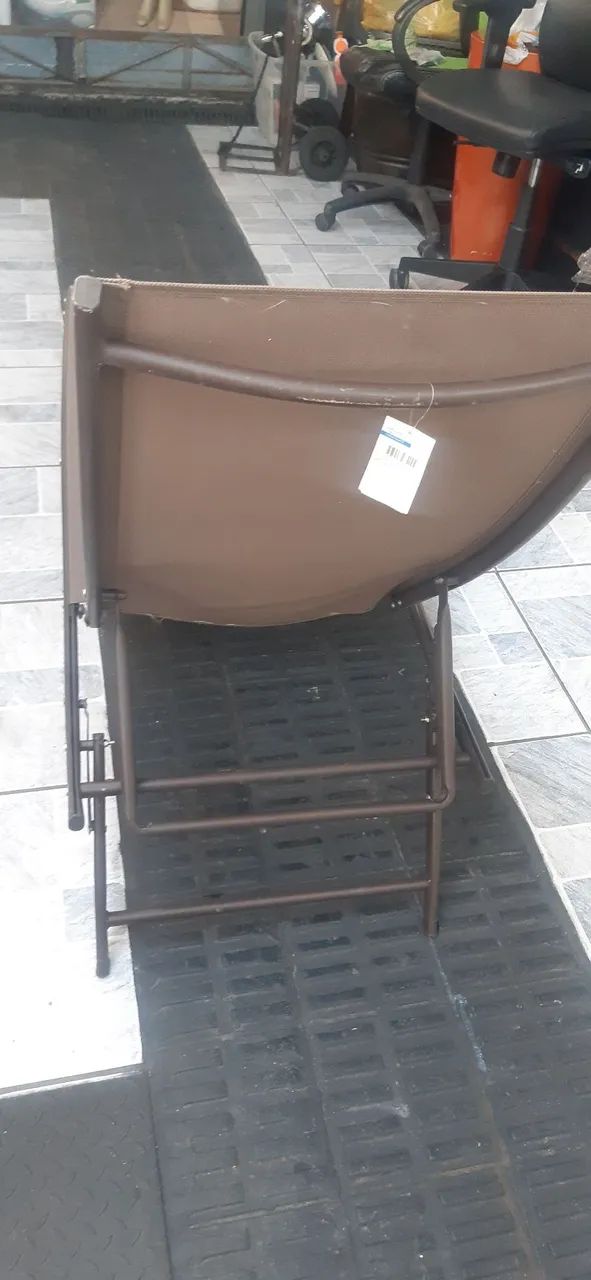Espreguiçadeira nova  - Foto 2