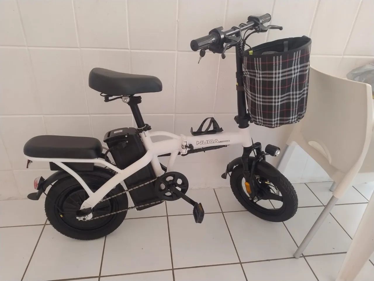 BICICLETA NUDA