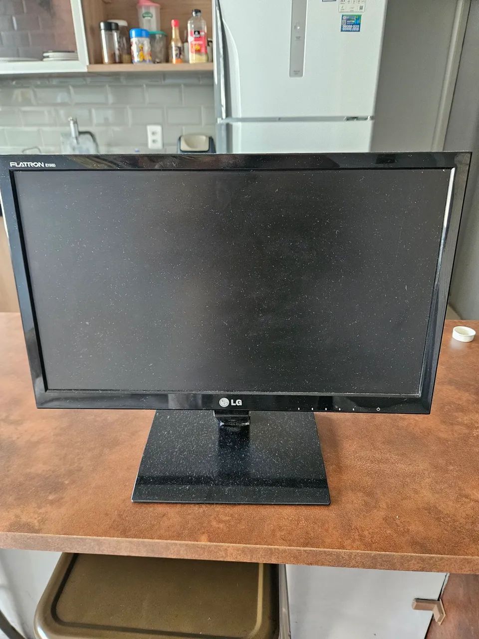 Monitor LG 20" LED sem cabo - Foto 2