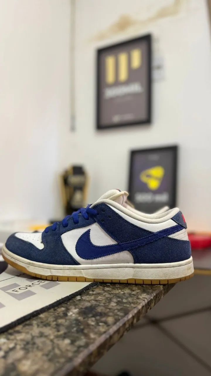 Nike SB Dunk Low "Los Angeles Dodgers" Comprado fora - Foto 4