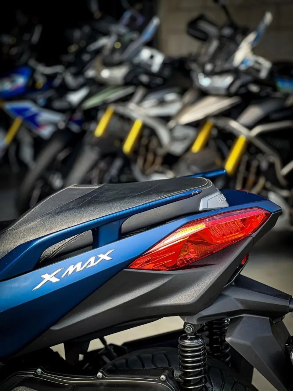 YAMAHA XMAX 250 - Foto 4