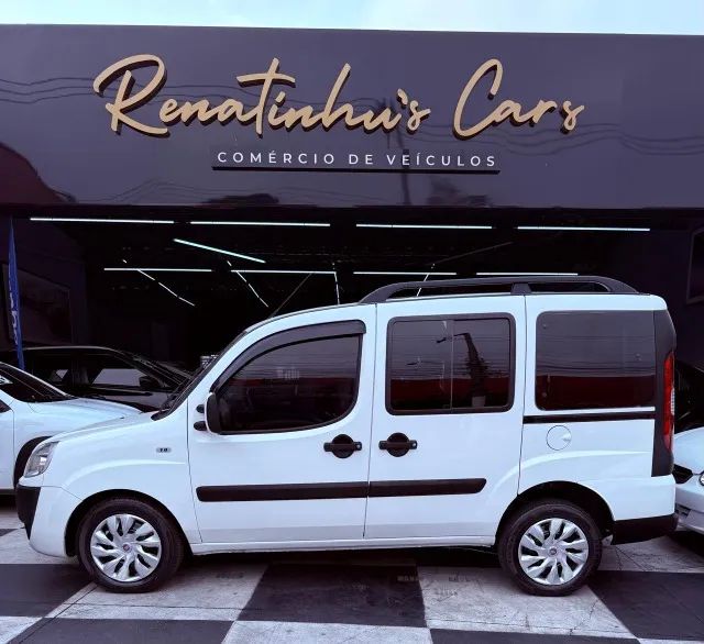 Fiat Doblo Essence 1.8 Flex 16V 5P 2017 - Foto 5