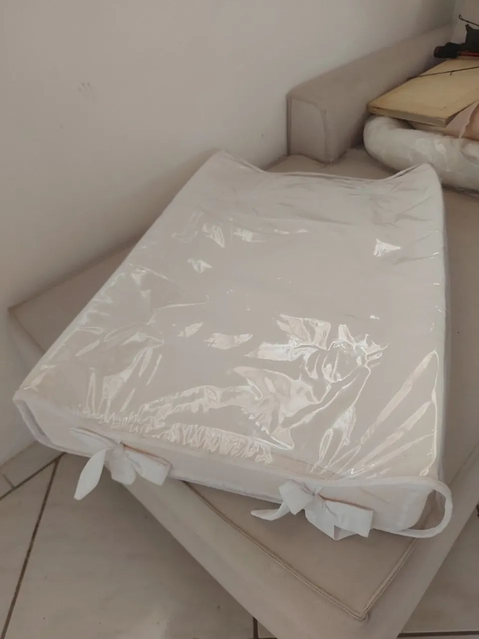 Trocador Bebê estilo americano Branco com plástico - Foto 2