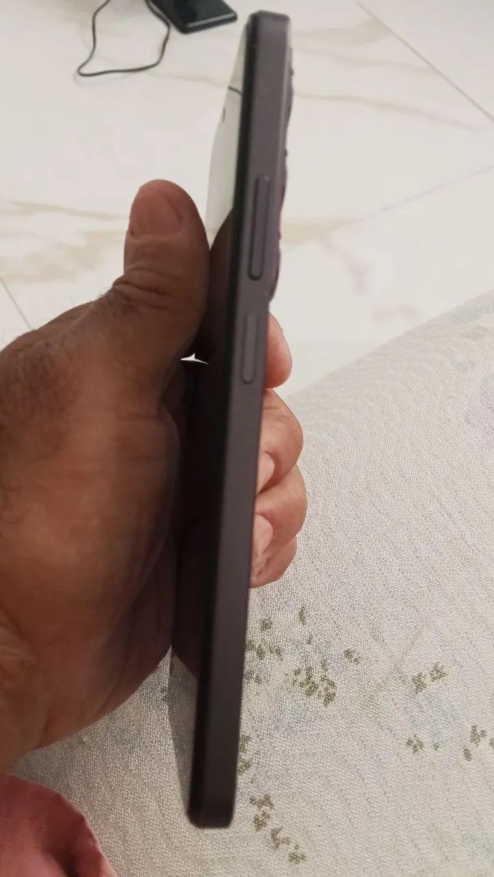 Vende-se celular realme C75 - Foto 3