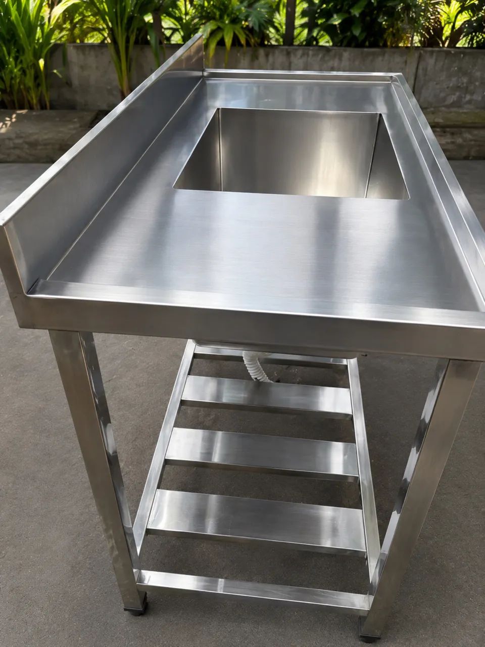Bancada de inox(AÇO 304) com pia - Foto 3