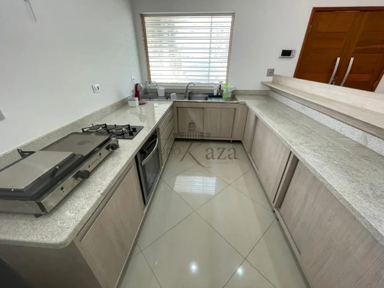 Casa Comercial - Residencial - Holambra - 5 Dormitórios - 230m². - Foto 4