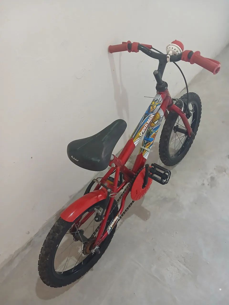 Vendo bicicleta infantil Aro 16 - Foto 4