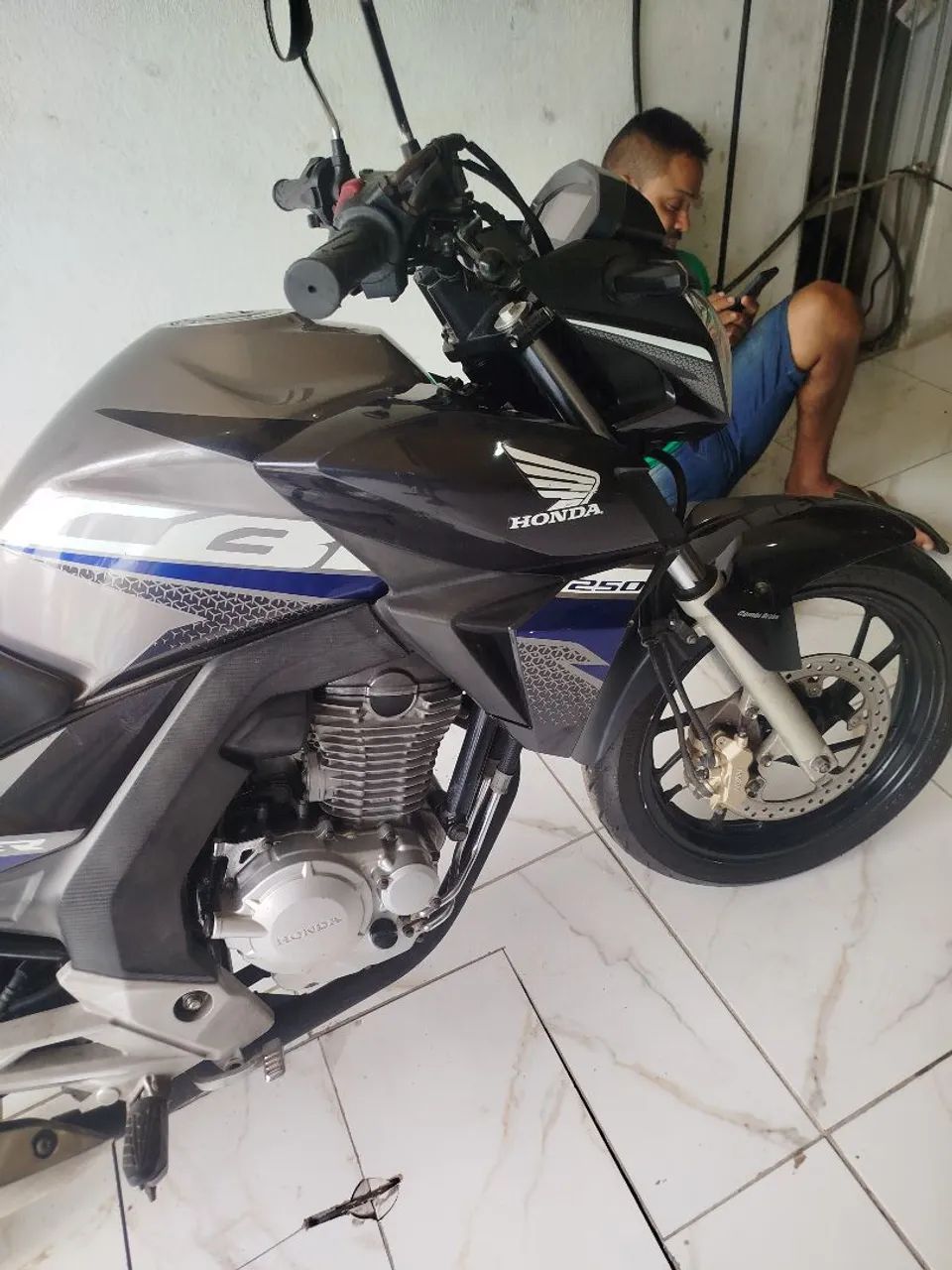 Twister 250 Extra 
