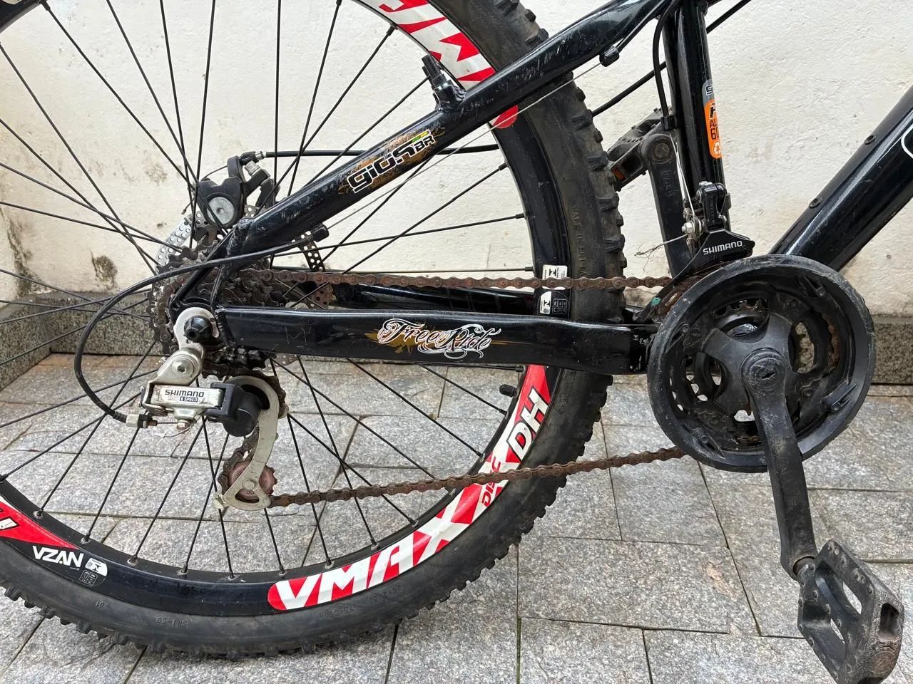 Bicicleta GIOS FRX preta  - Foto 4