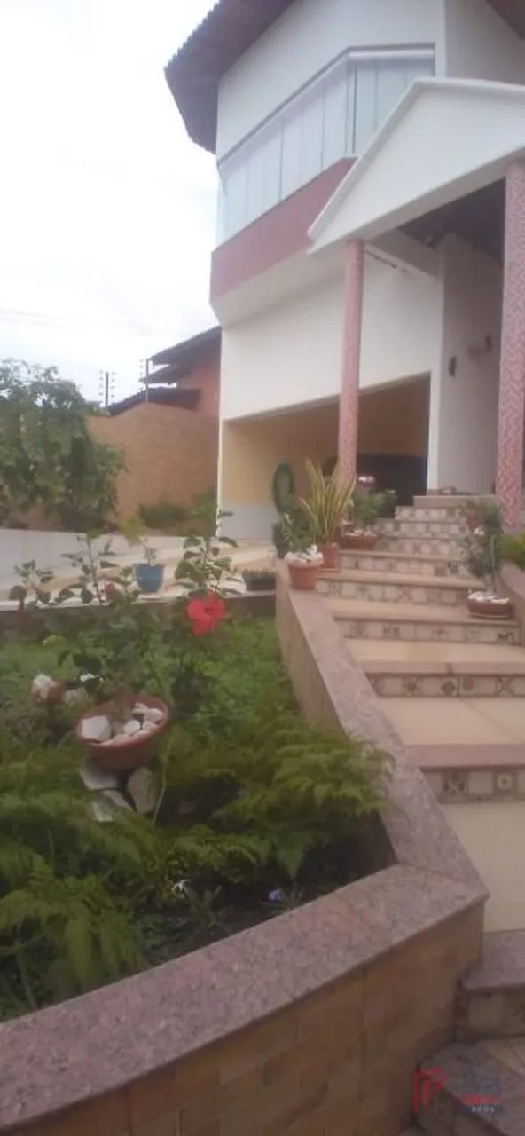Casa duplex à venda com 5 dormitórios à venda (sendo 3 suítes e 1 com closet e b - Foto 2