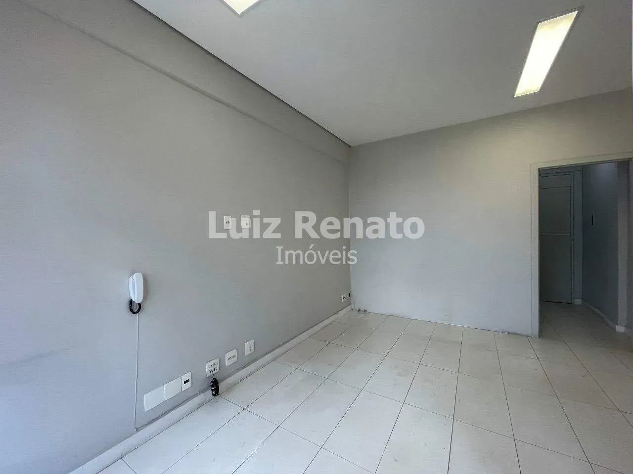Ótima Sala Comercial 45,40, na Avenida Raja Gabaglia. Gutierrez. - Foto 3