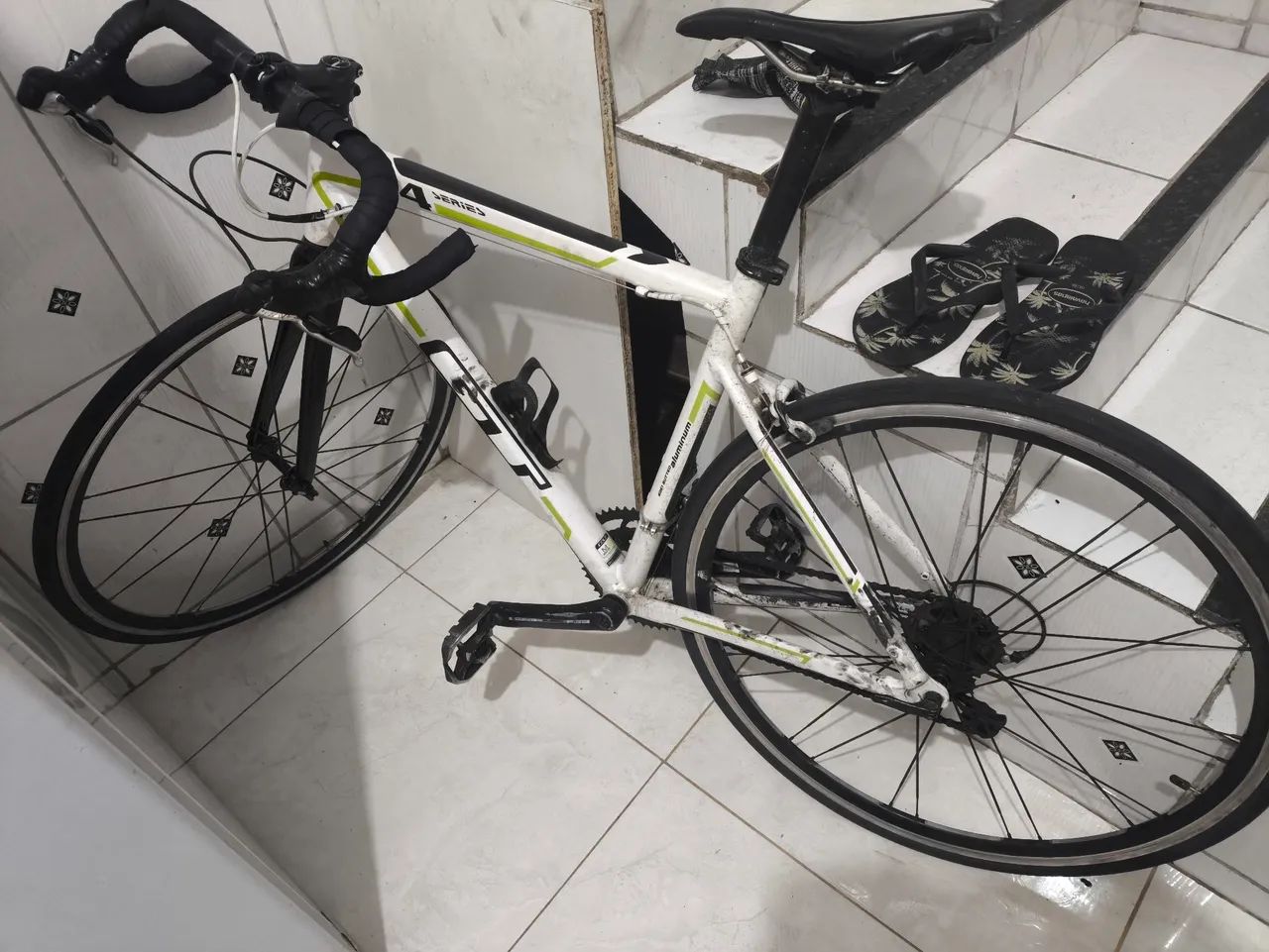 Bicicleta de corrida - Foto 3