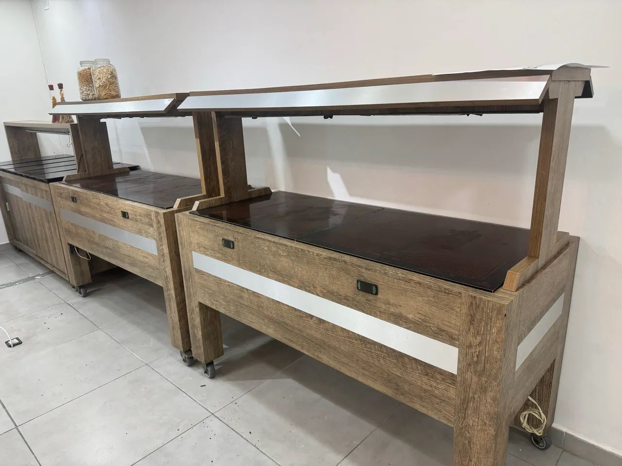 Balcão Self Service Glasart semi novo - Foto 2