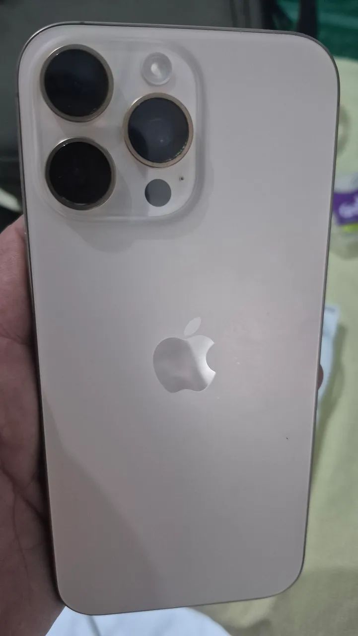 Vendo iPhone 16 promax 256 Gb 5,100 - Foto 5