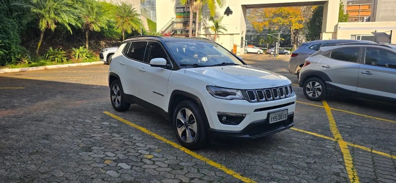 Jeep Compass COMPASS LONGITUDE 2.0 4x2 Flex 16V Aut. 2018
