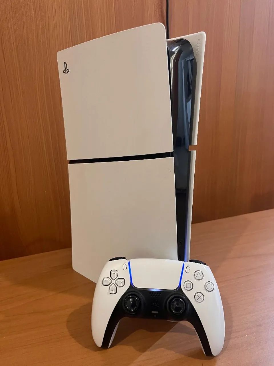 PS5 SLIM 1TB - Foto 3