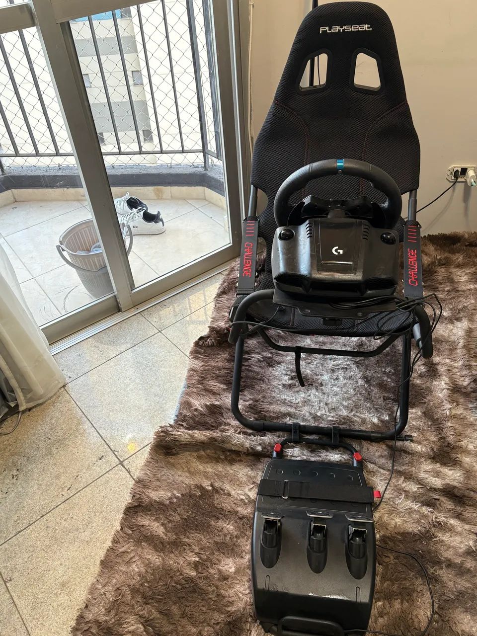 Playseat Challenge + Volante Logitech XBOX  - Foto 3