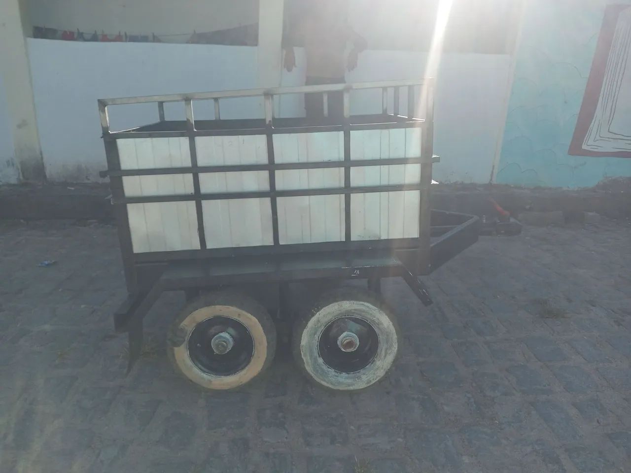 Reboque/carroça para carro e moto - Foto 4