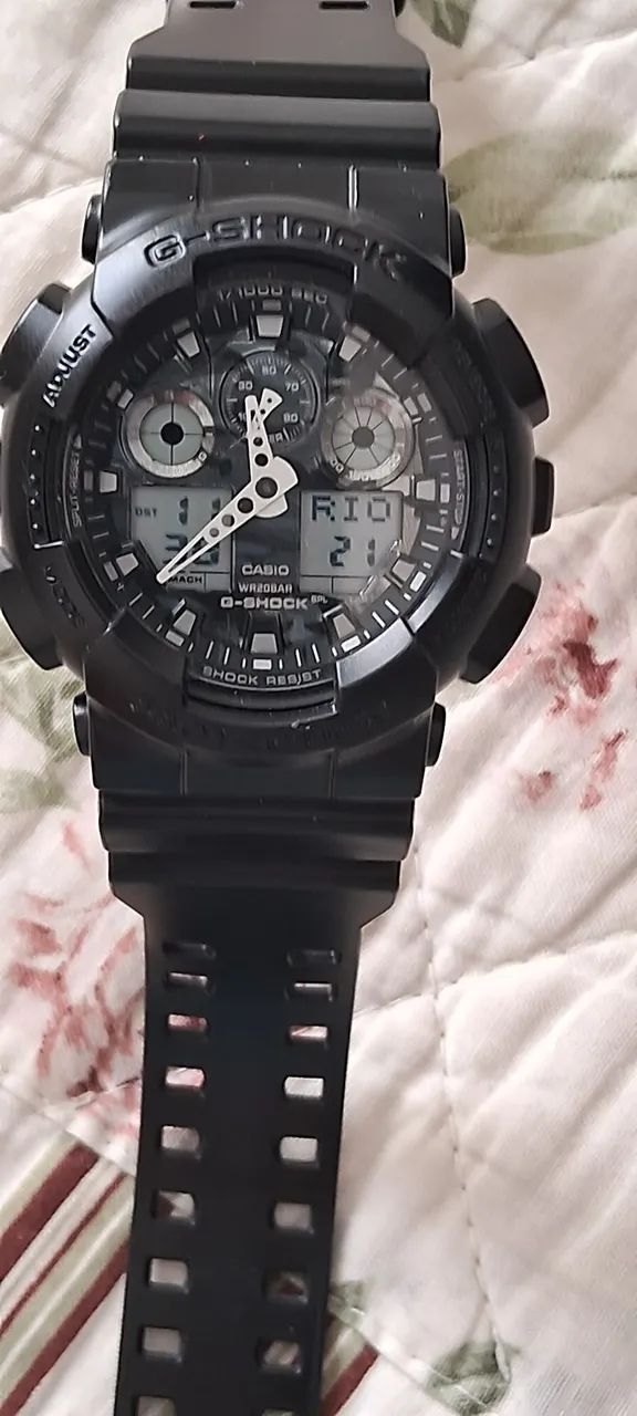 Relógio Casio G-Shock -GA100 