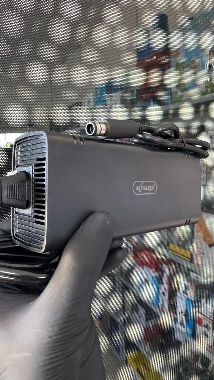 Fonte para Xbox 360 um pino Bivolt 