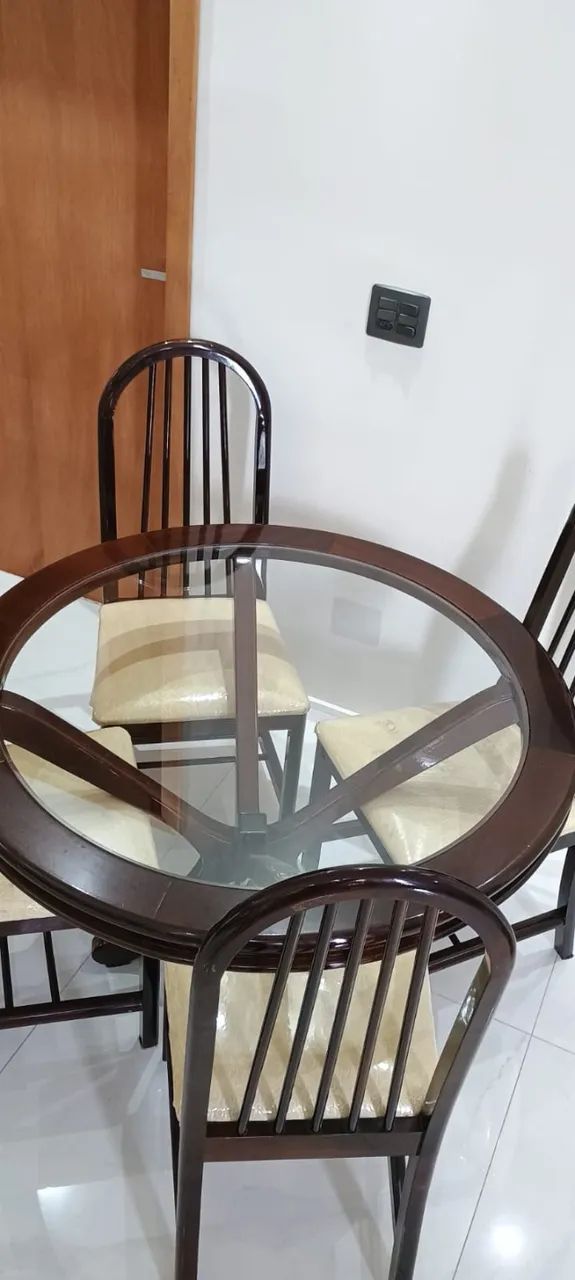 mesa de jantar redonda, acabamento mogno - Foto 3