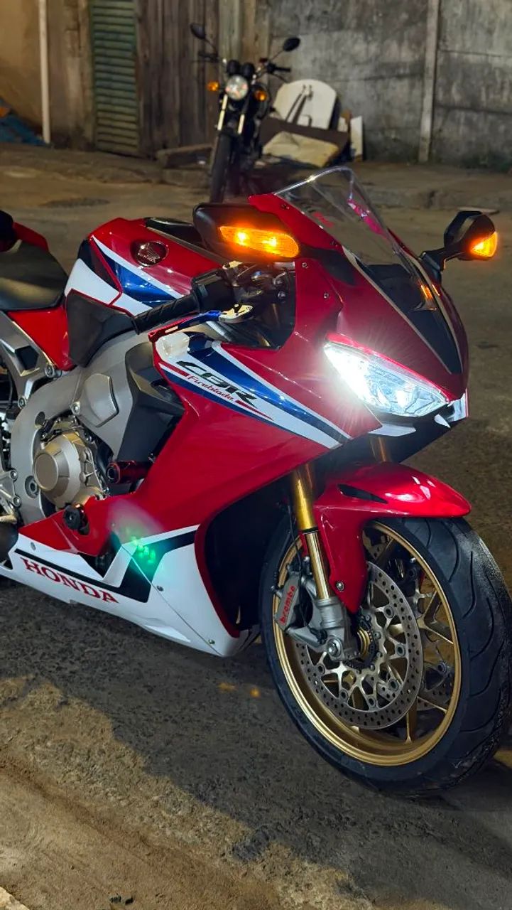 CBR 1000rr sp fireblade 2019 - Foto 3