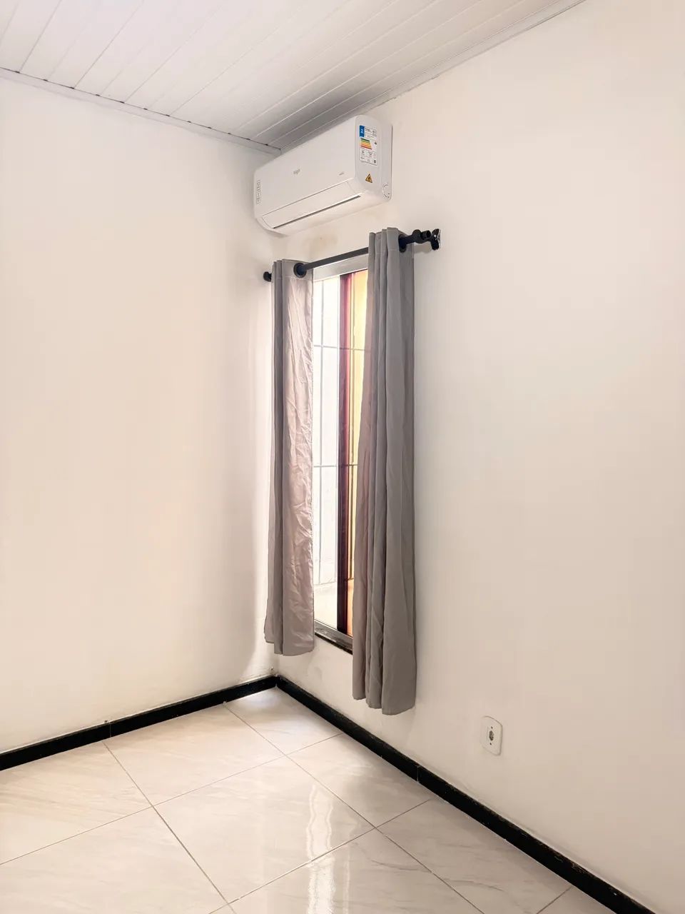 Alugo sala disponível em studio de beleza  - Foto 3