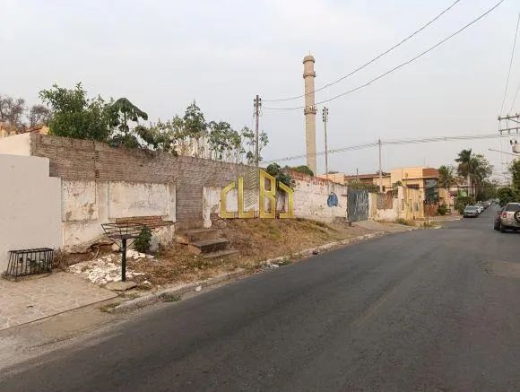 VENDO TERRENO EXCELENTE LOCALIZAÇÃO NO CENTRO DE CUIABÁ-MT - Foto 2
