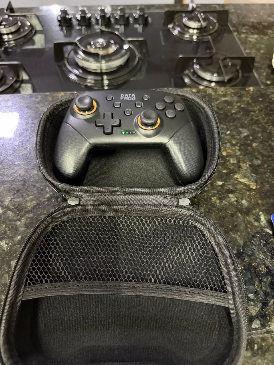 NINTENDO SWITCH OLED COMPLETO + JOYSTICK EXTRA ? R$ 2.000 - Foto 5