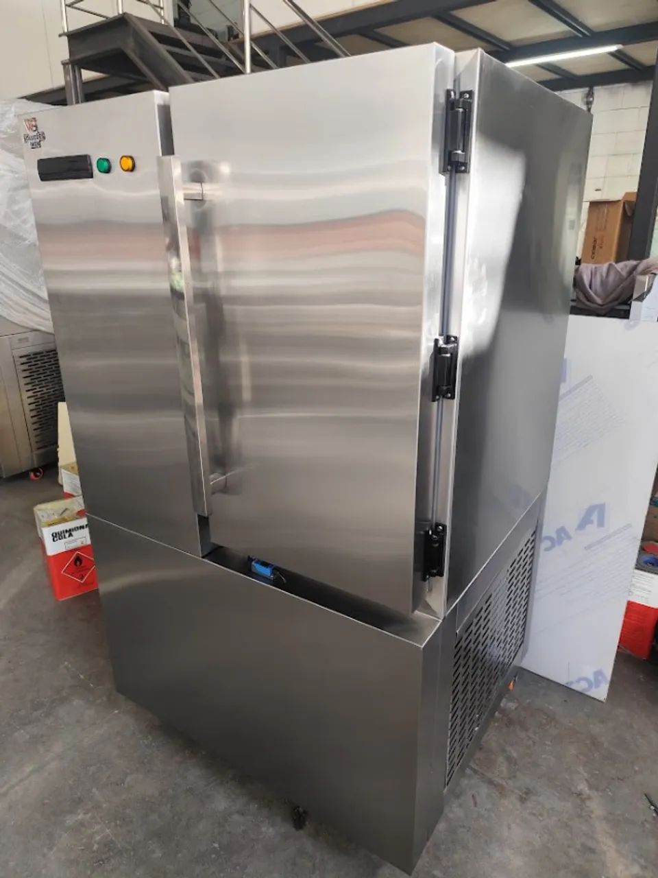 Mini Câmara 2500L 2 Portas Inox Alta Produção