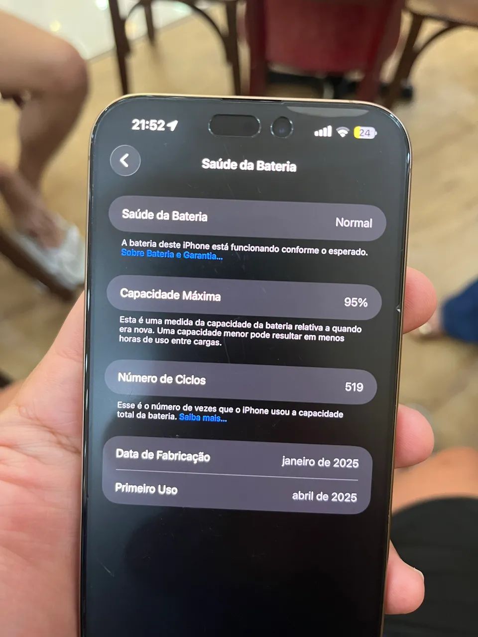 ? iPhone 16 Pro Max - Desert Titanium - Excelente estado - Foto 4